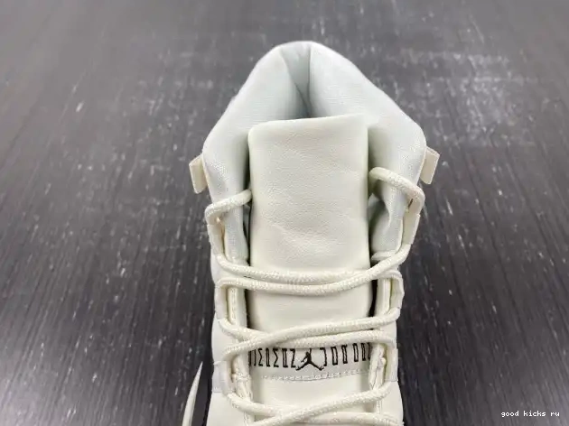 Rep WMNS 11 Air AR0715-101 Jordan Neapolitan 0325